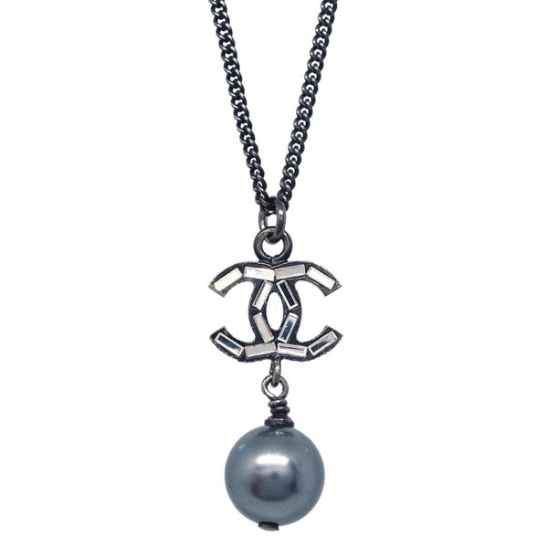 Chanel Vintage CC Pendant Necklace Metal