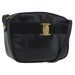 Salvatore Ferragamo Vara Bow camera Shoulder Bag Leather - image 18