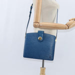 Louis Vuitton Capucines Shoulder Bag Epi Leather - image 14