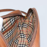 Burberry Vintage Shoulder Bag Leather - image 19