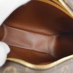 Louis Vuitton Blois Handbag Monogram Canvas - image 3