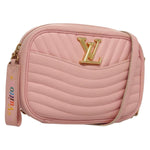 Louis Vuitton New Wave Camera Bag Quilted Leather - image 15