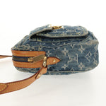 Louis Vuitton Camera Bag Monogram Denim - image 3
