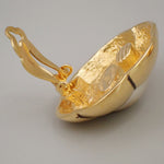 Chanel Vintage CC Flower Clip-On Earrings imitation pearls in gold plated - image 9