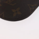 Louis Vuitton Etui à lunette Canvas - image 9