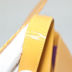 Louis Vuitton Buci Handbag Epi Leather - image 18