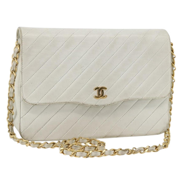 Chanel Matelasse Chain Shoulder Bag Leather - image 1