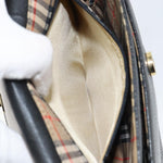 Burberry Vintage Shoulder Bag Leather - image 17