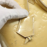 Louis Vuitton Alma Handbag Patent Leather - image 14