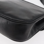 Gucci Sherry line shoulder bag Leather - image 16
