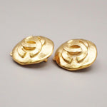 Chanel Vintage CC Round Clip-On Earrings Metal Small - image 4