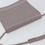 Louis Vuitton Biarritz Shoulder Bag Epi Leather - image 15
