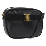 Salvatore Ferragamo Vara Bow camera Shoulder Bag Leather - image 17