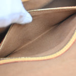 Louis Vuitton Sologne Handbag Monogram Canvas - image 16