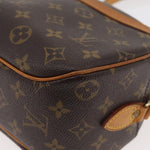 Louis Vuitton Blois Handbag Monogram Canvas - image 10
