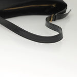 Givenchy Vintage 4G shoulder bag Leather - image 7
