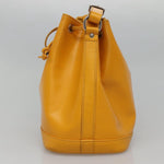 Louis Vuitton Petit Noe NM Handbag Epi Leather - image 4