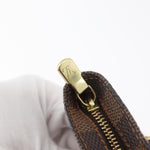 Louis Vuitton Manosque Pochette Damier GM - image 12