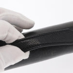 Louis Vuitton Zippy XL Taiga Leather - image 15