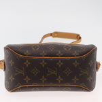 Louis Vuitton Blois Handbag Monogram Canvas - image 15