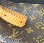 Louis Vuitton Trotteur Handbag Monogram Canvas - image 12